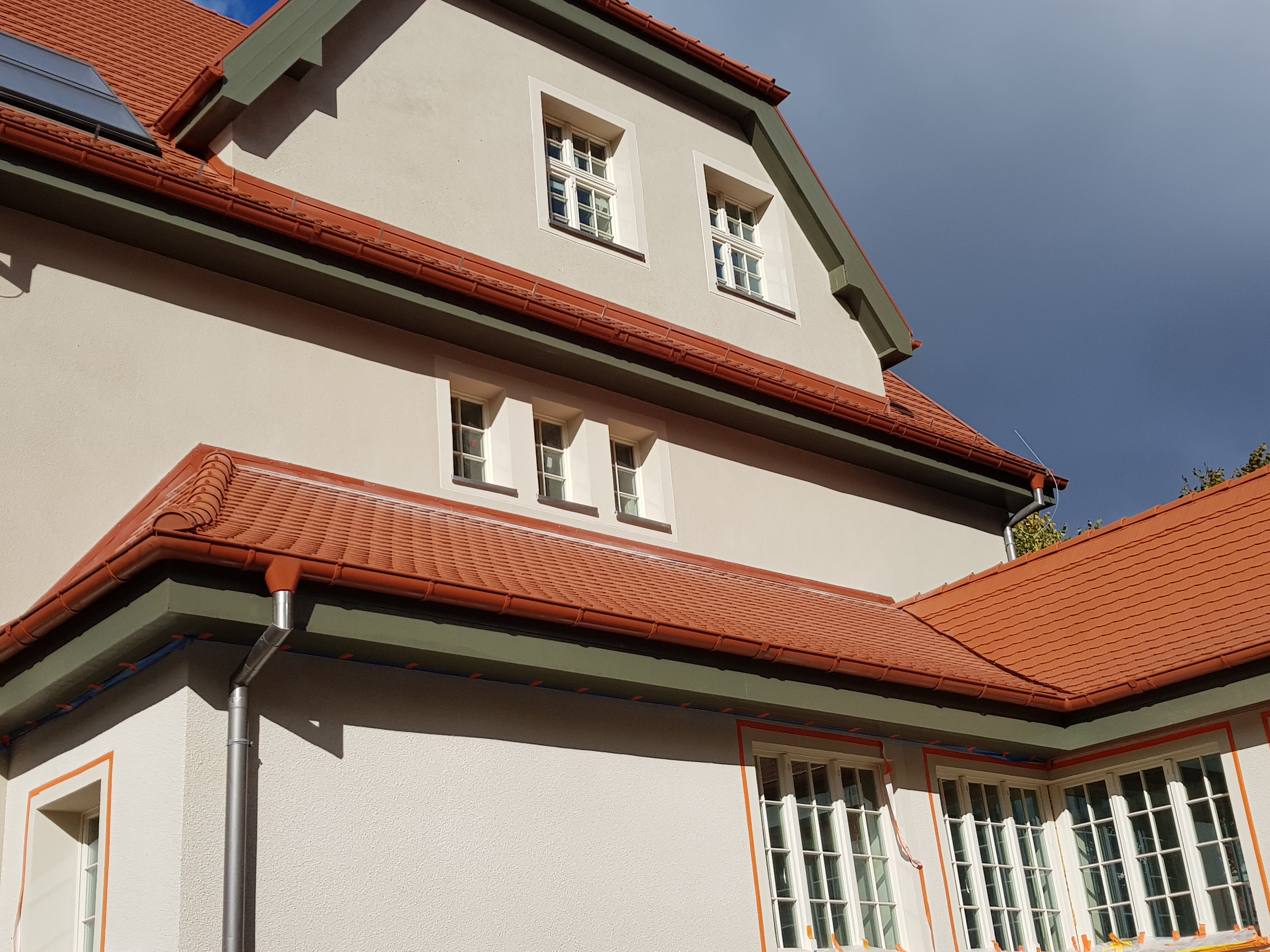 Dach i elewacja domu jednorodzinnego wykonana przez firmę TremBud Iryna Trembach