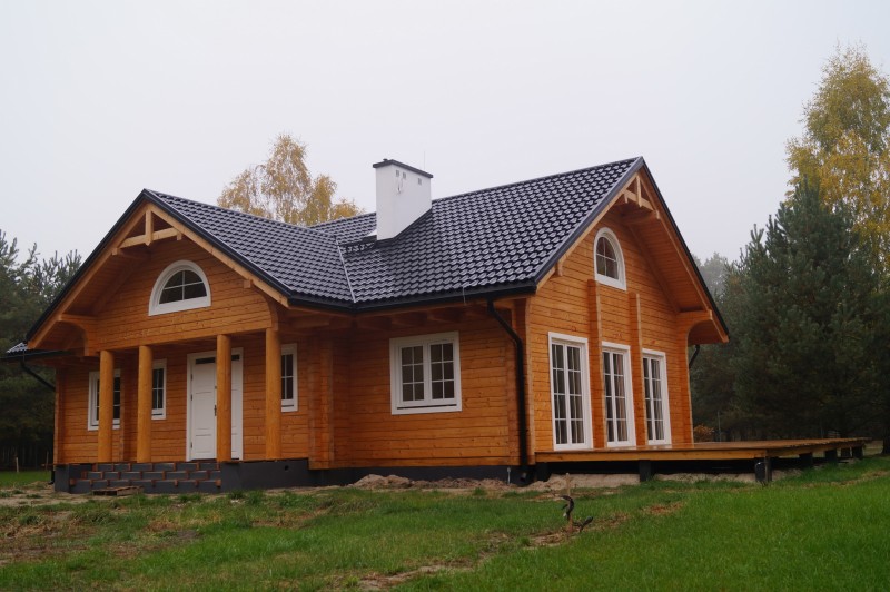 Budowa domów jednorodzinnych z bali 